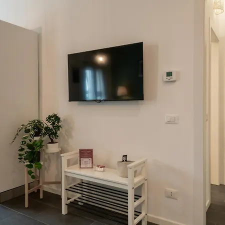 Apartment Ospitali - Casa Cinema, Bilocale A 100 Mt Dalla Metro Per 5 - No Lift Cernusco Sul Naviglio